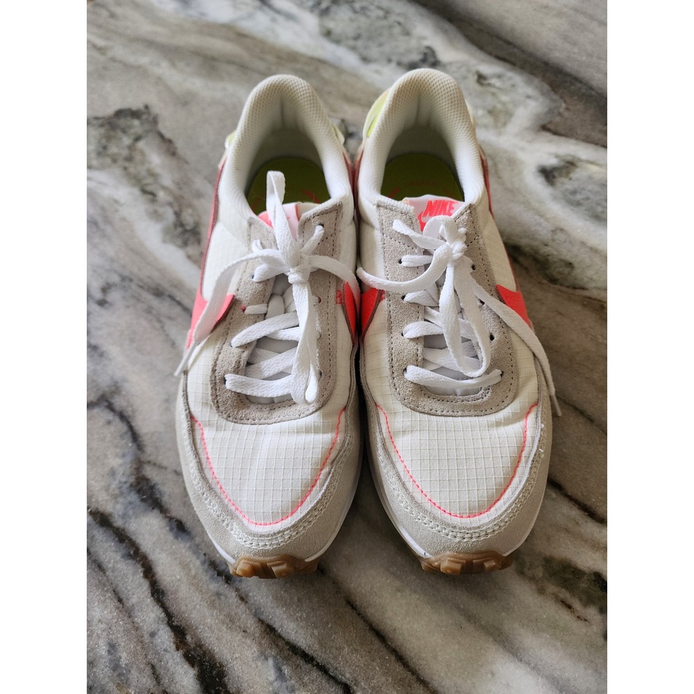 Nike Waffle Debut Womens 8 "White Hot Punch" Cactus Sneaker - Picture 2 of 7
